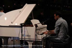 گزارش تصویری از اولین شب اجرای حامی در اریکه ایرانیان - 1