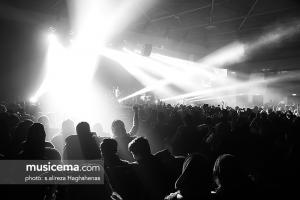 کنسرت اشوان در جشنواره موسیقی فجر - 27 دی 1395