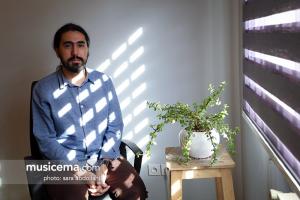 گفت‌و‌گو با آرش پاکزاد در دفتر سایت موسیقی ما